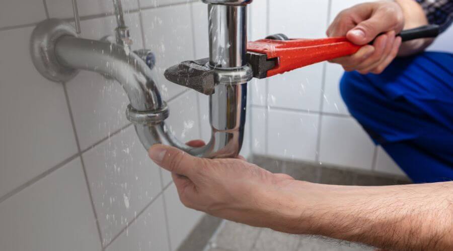 Pipe Leak Detection in Stockland, IL